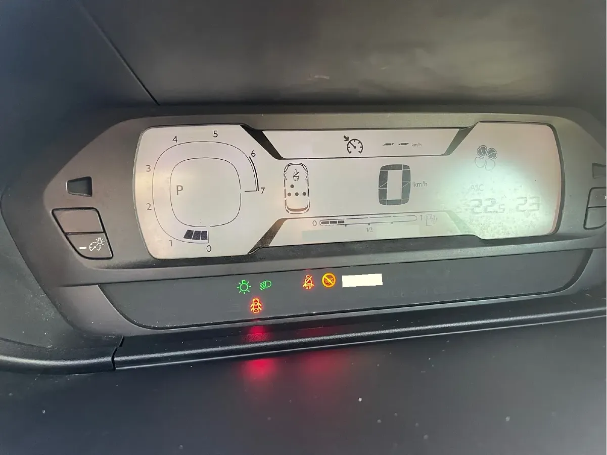 2015 Citroen C4 Picasso 1.6T 165HP L4 6AT,autocango,china used car exporter,china ev exporter,chinese used car exporter,chinese used ev exporter