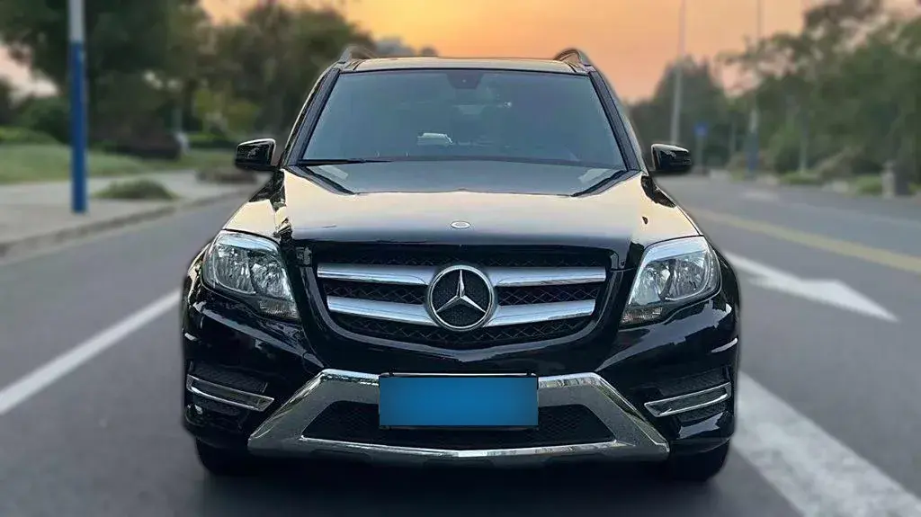 2015 Mercedes-Benz GLK Class 2.0T 211HP L4 7AT