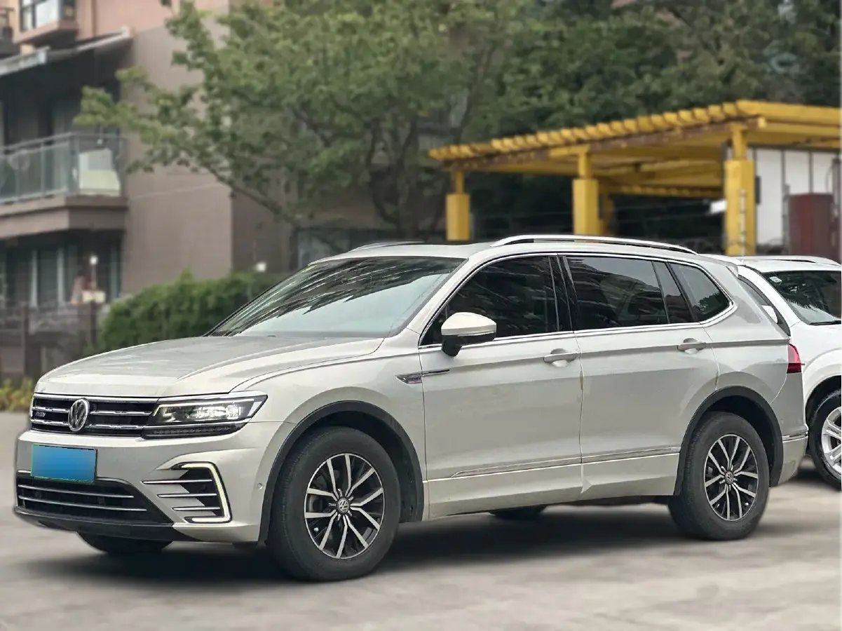 2019 Volkswagen Tiguan L 1.4T 150HP L4 6DCT PHEV 12.1KWH