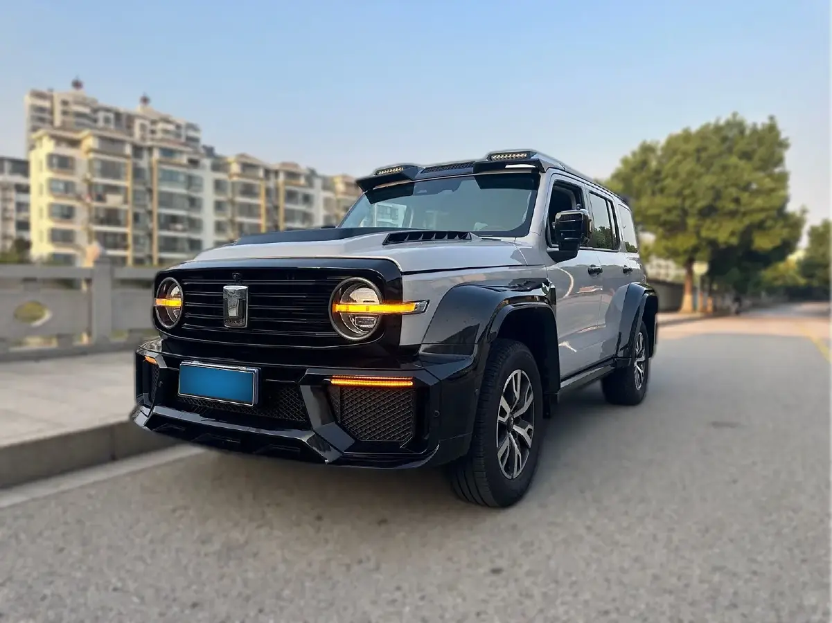 2021 Tank 300 2.0T 227HP L4 8AT