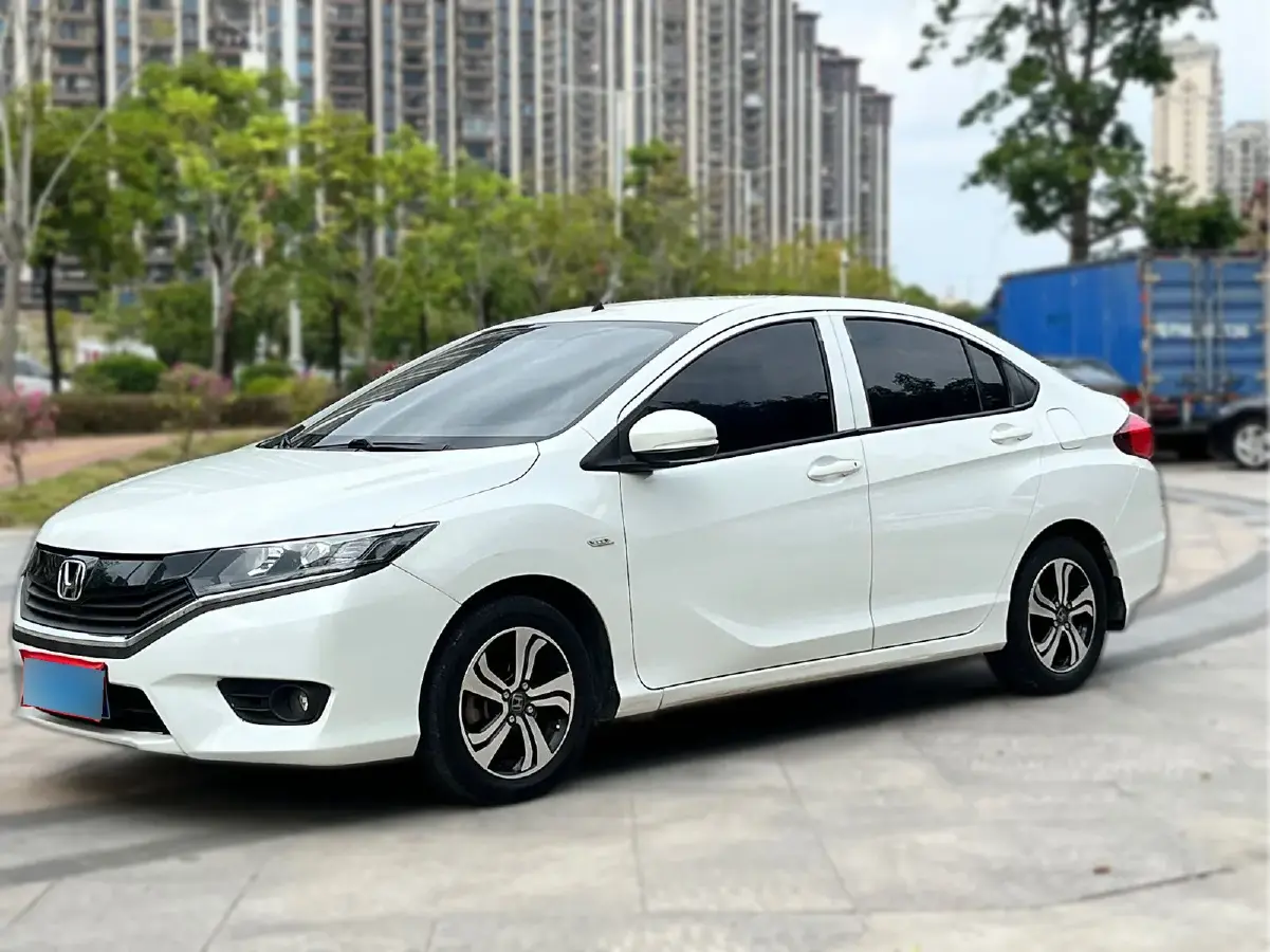 2016 Honda Greiz 1.5L 131HP L4 CVT