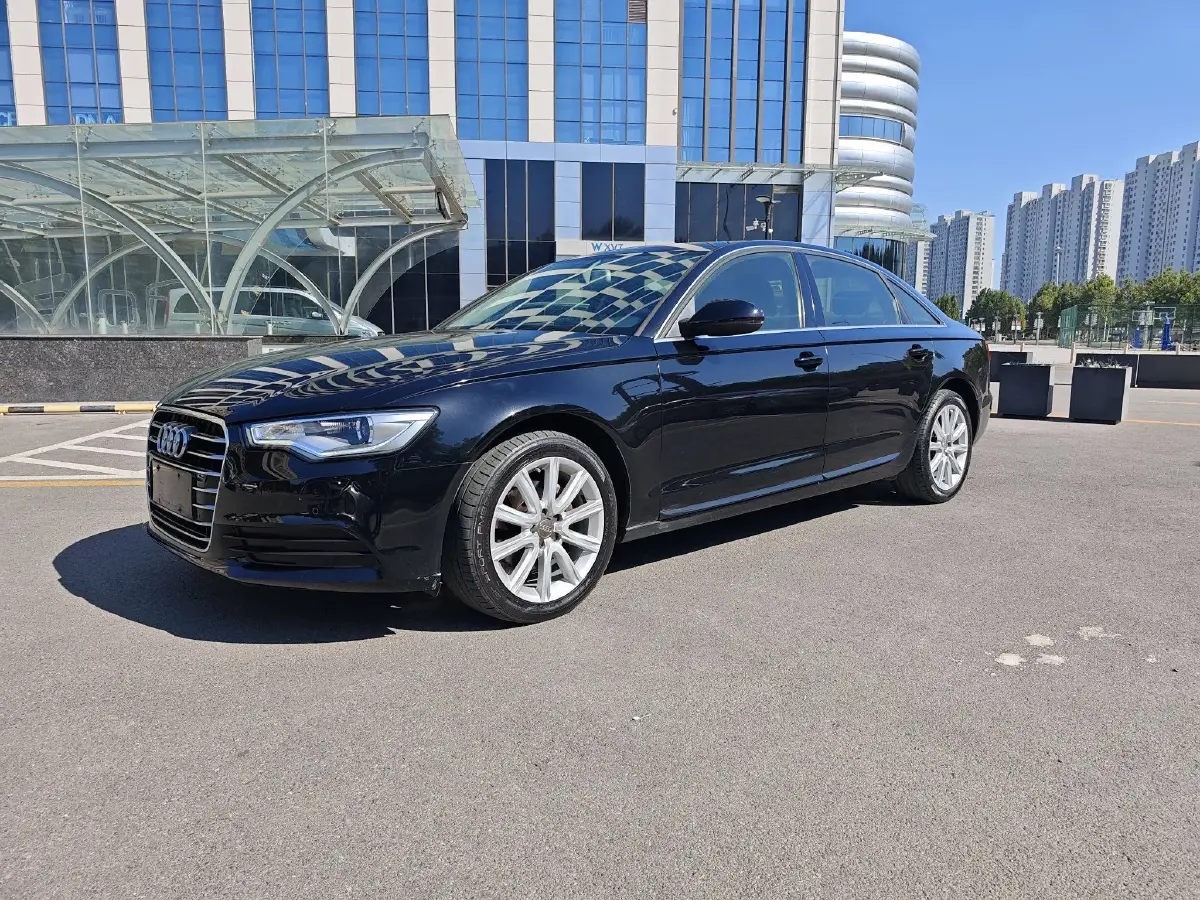 2015 Audi A6L 2.0T 180HP L4 CVT
