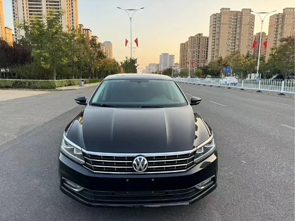 2017 Volkswagen Passat 1.4T 150HP L4 7DCT