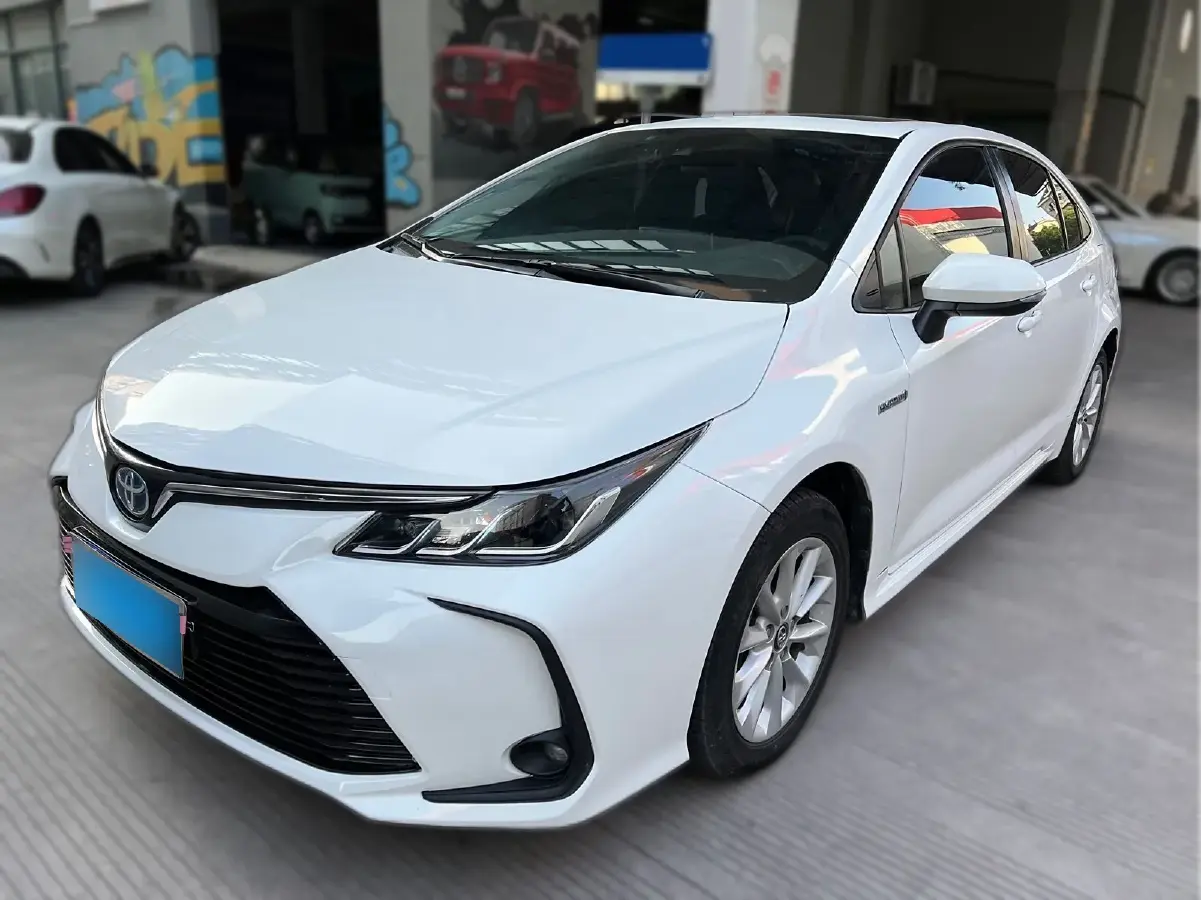 2022 Toyota Corolla 1.8L 98HP L4 E-CVT Hybrid