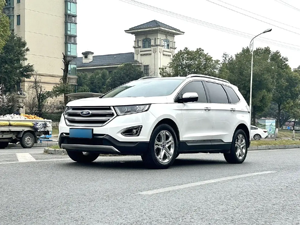 2015 Ford Edge 2.0T 245HP L4 6AT