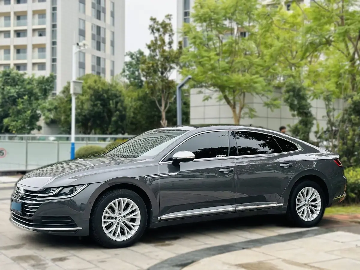 2019 Volkswagen CC 2.0T 220HP L4 7DCT