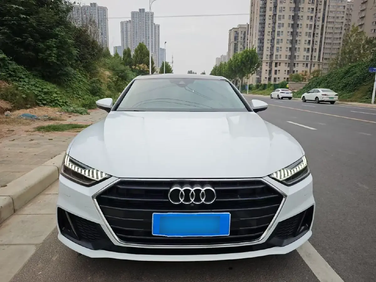 2024 Audi A7 2.0T 265HP L4 7DCT