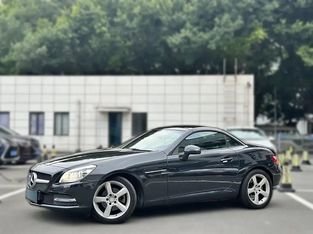 2011 Mercedes-Benz SLK Class 1.8T 184HP L4 7AT