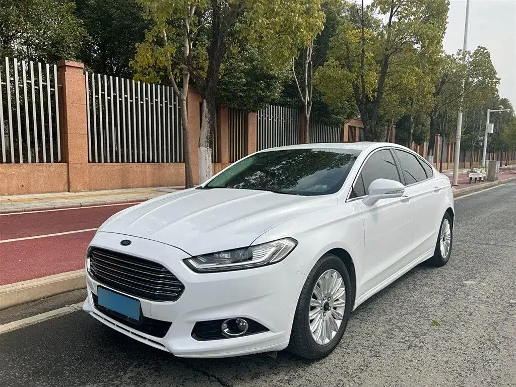 2013 Ford Mondeo 2.0T 203HP L4 6AT