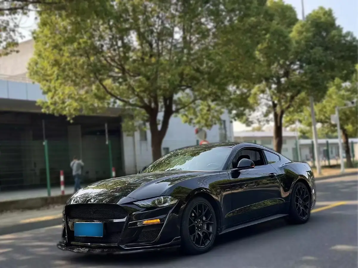 2020 Ford Mustang 2.3T 299HP L4 10AT