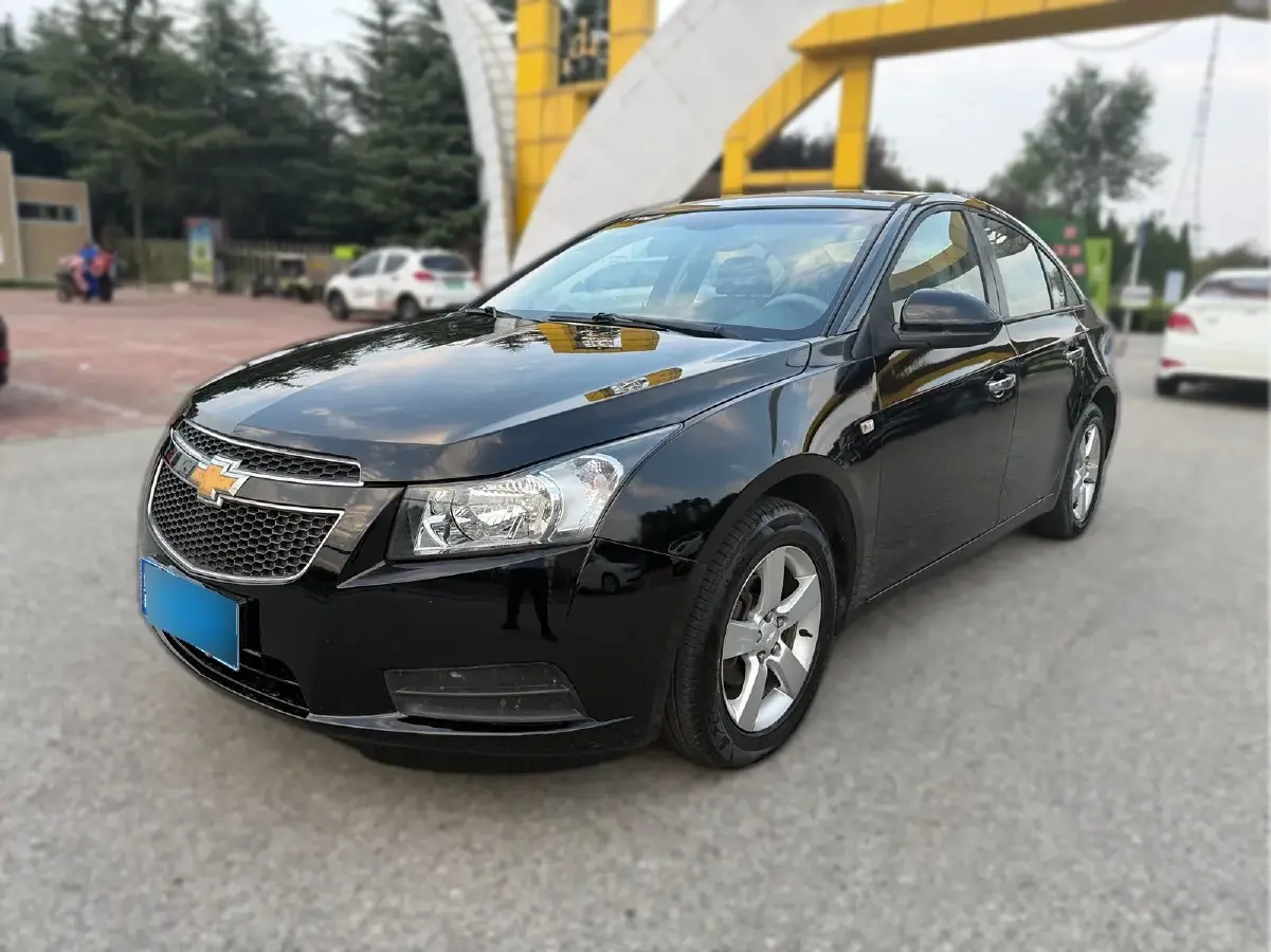 2012 Chevrolet Cruze 1.6L 121HP L4 6AT