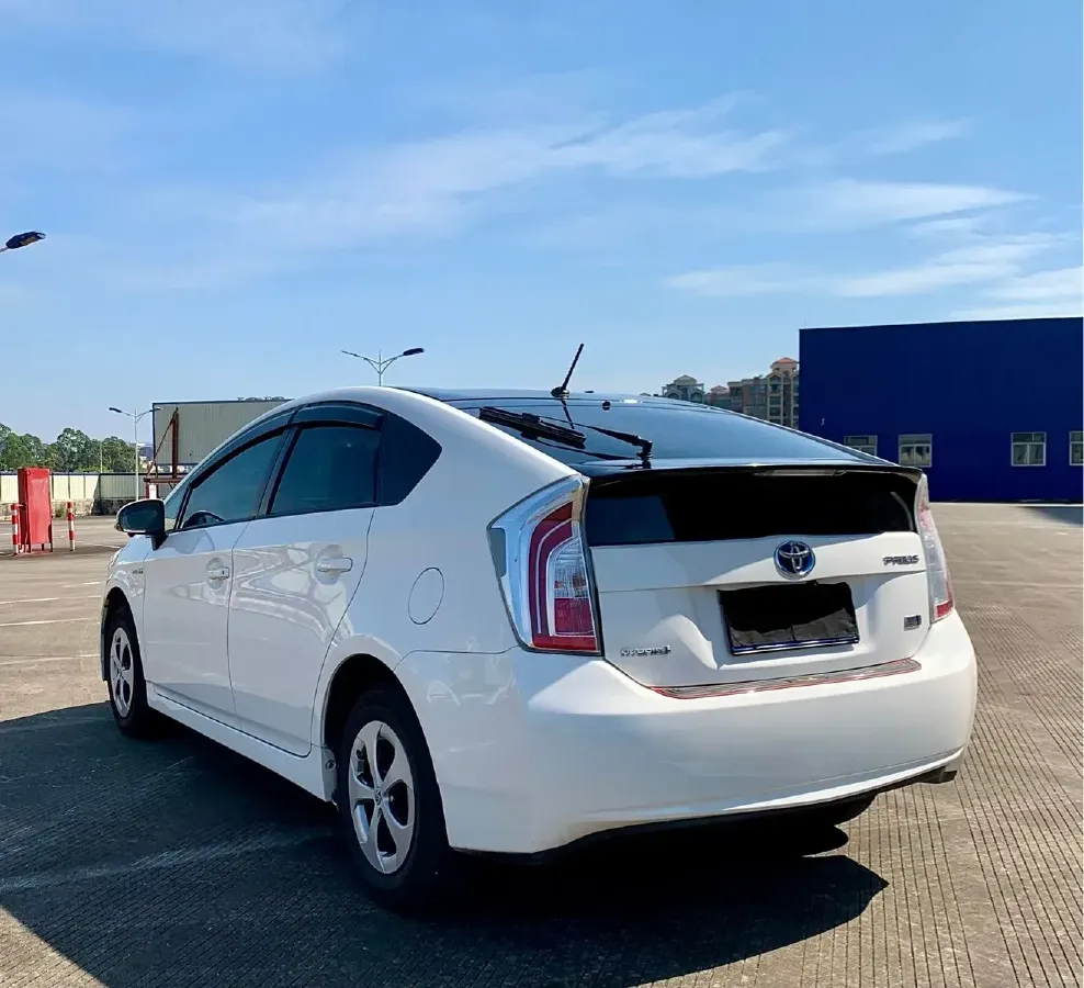 2012 Toyota Prius 1.8L 99HP L4 E-CVT Hybrid,autocango,china used car exporter,china ev exporter,chinese used car exporter,chinese used ev exporter