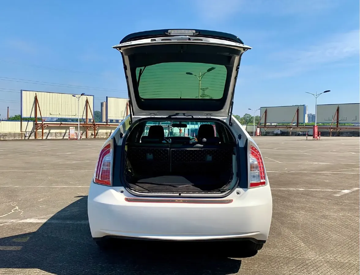 2012 Toyota Prius 1.8L 99HP L4 E-CVT Hybrid,autocango,china used car exporter,china ev exporter,chinese used car exporter,chinese used ev exporter