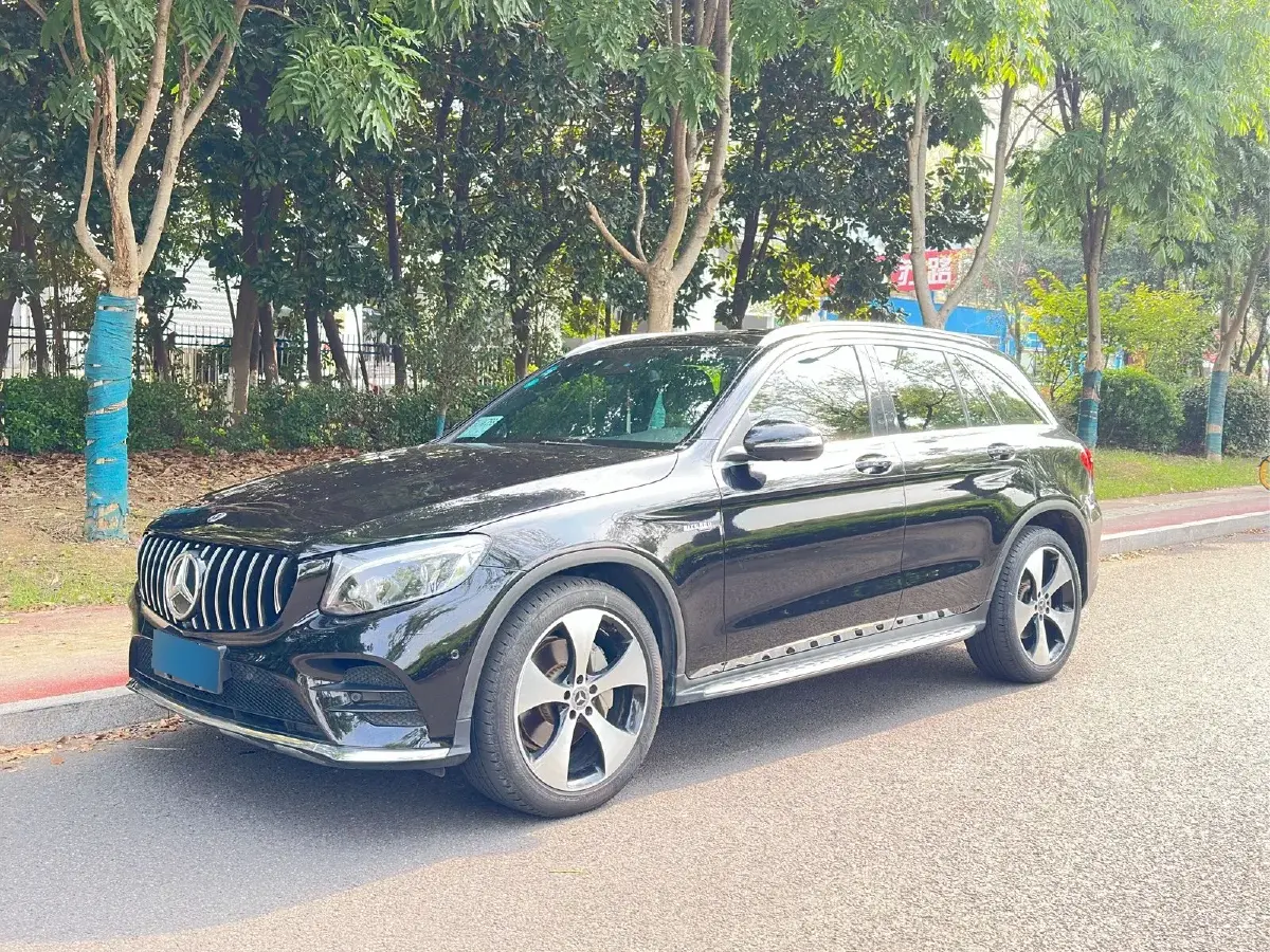 2018 Mercedes-Benz GLC Class 2.0T 245HP L4 9AT