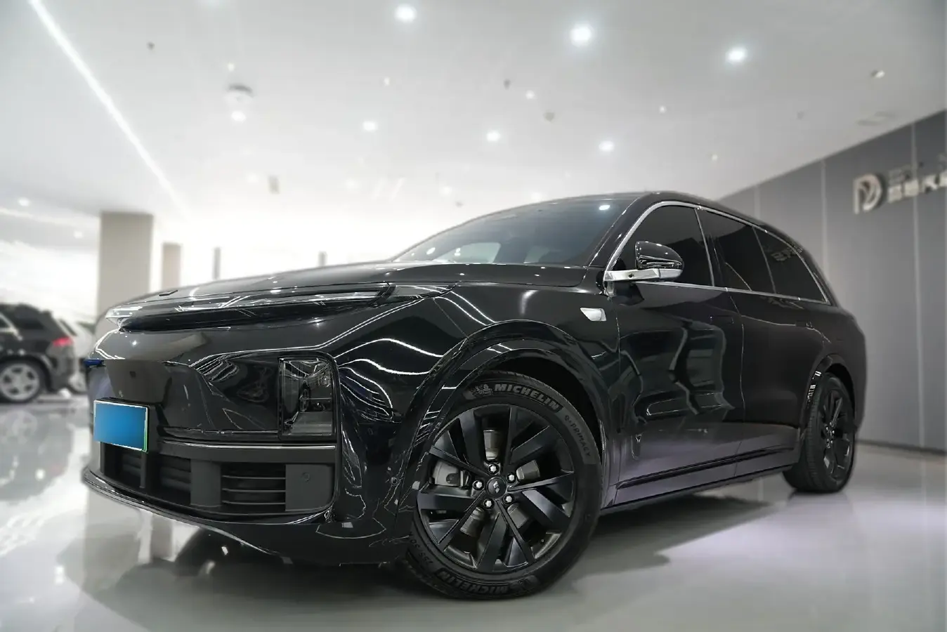 2023 Li L8 Range Extended 154HP REEV 40.9KWH