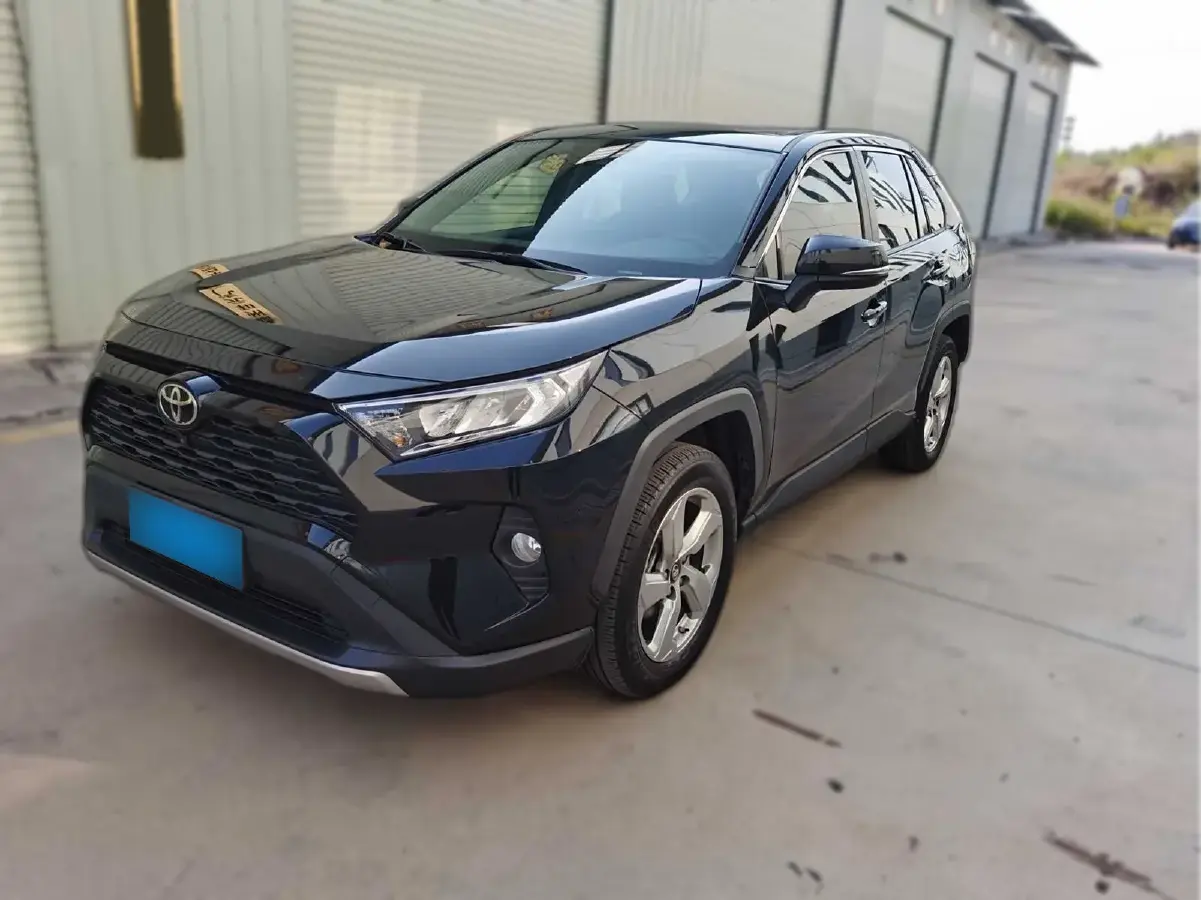 2021 Toyota RAV4 2.0L 171HP L4 CVT