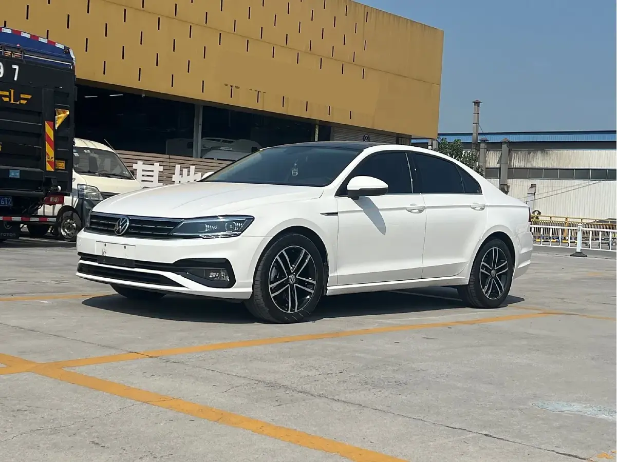 2021 Volkswagen Lamando 1.4T 150HP L4 7DCT