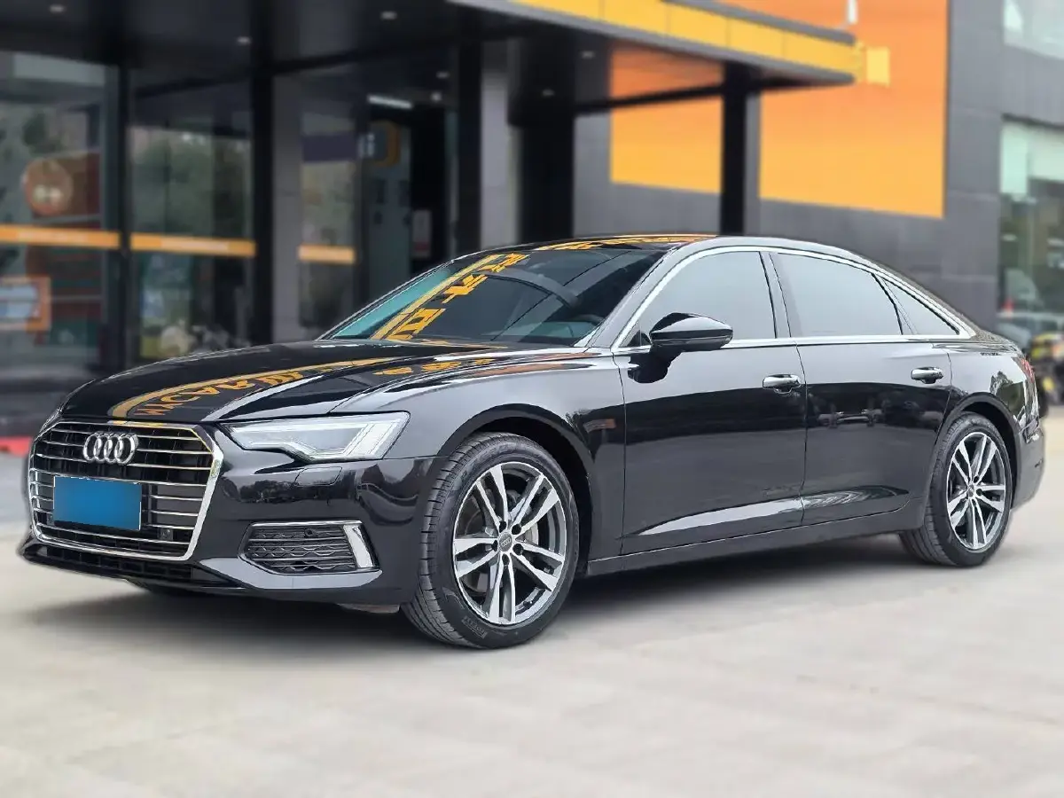 2021 Audi A6L 2.0T 190HP L4 7DCT