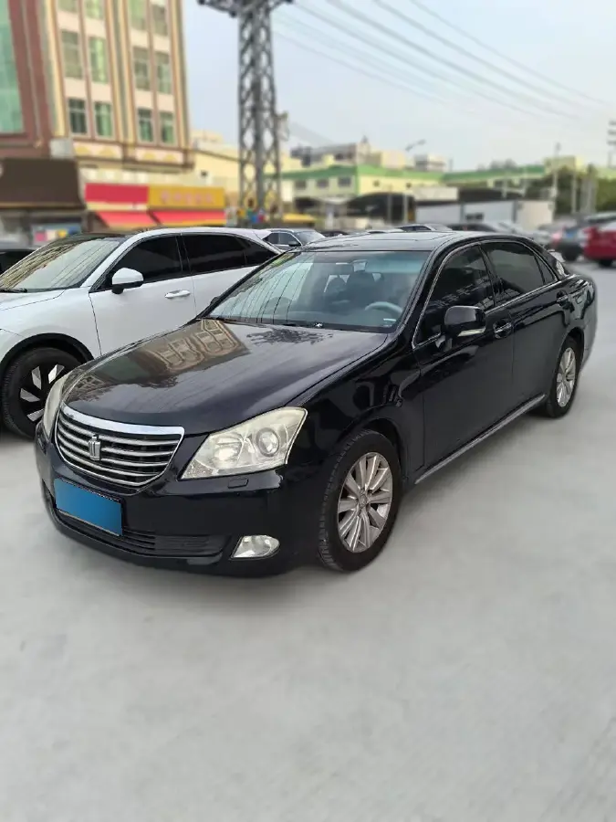 2010 Toyota Crown 2.5L 193HP V6 6AT
