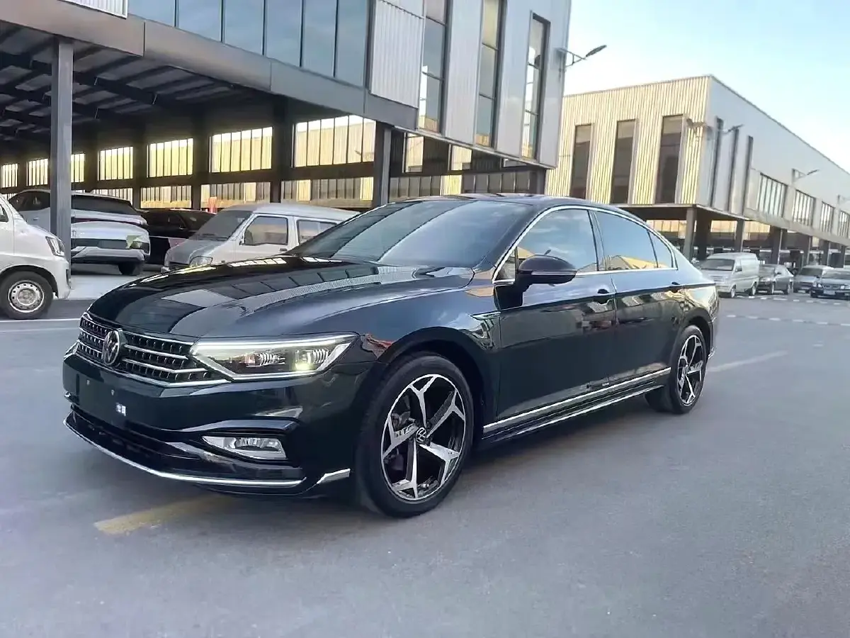 2023 Volkswagen Magotan 2.0T 186HP L4 7DCT