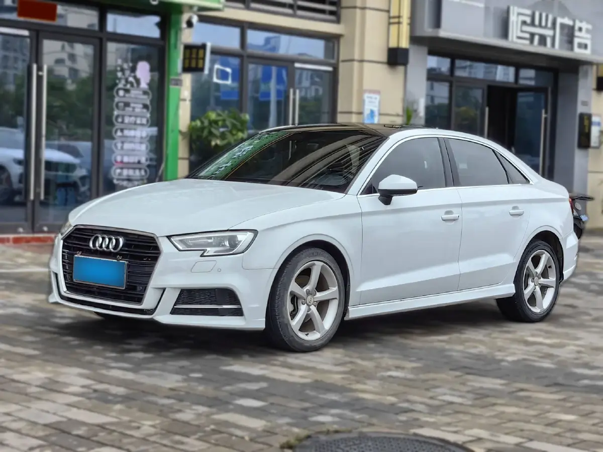 2017 Audi A3 1.4T 150HP L4 7DCT