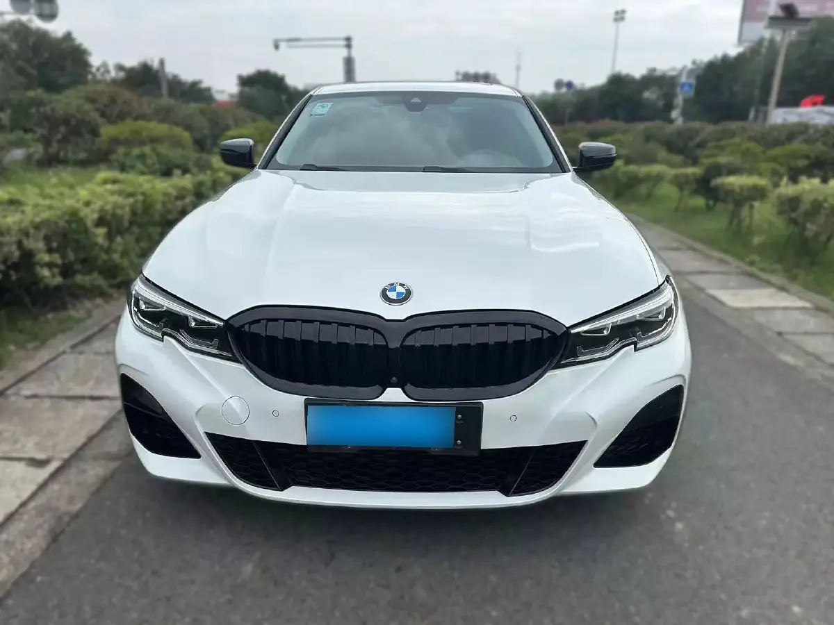 2020 BMW 3 Series 2.0T 184HP L4 8AT