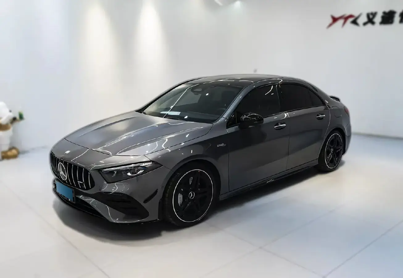 2024 Mercedes-Benz A AMG 2.0T 306HP L4 8DCT
