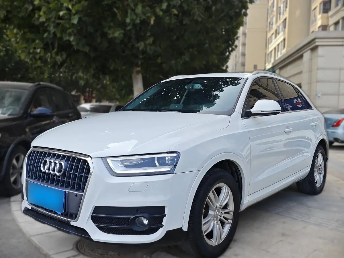2015 Audi Q3 2.0T 170HP L4 7DCT
