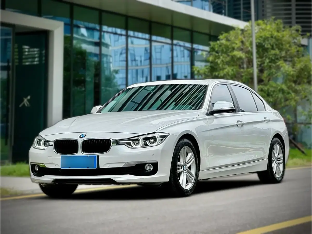 2017 BMW 3 Series 2.0T 184HP L4 8AT