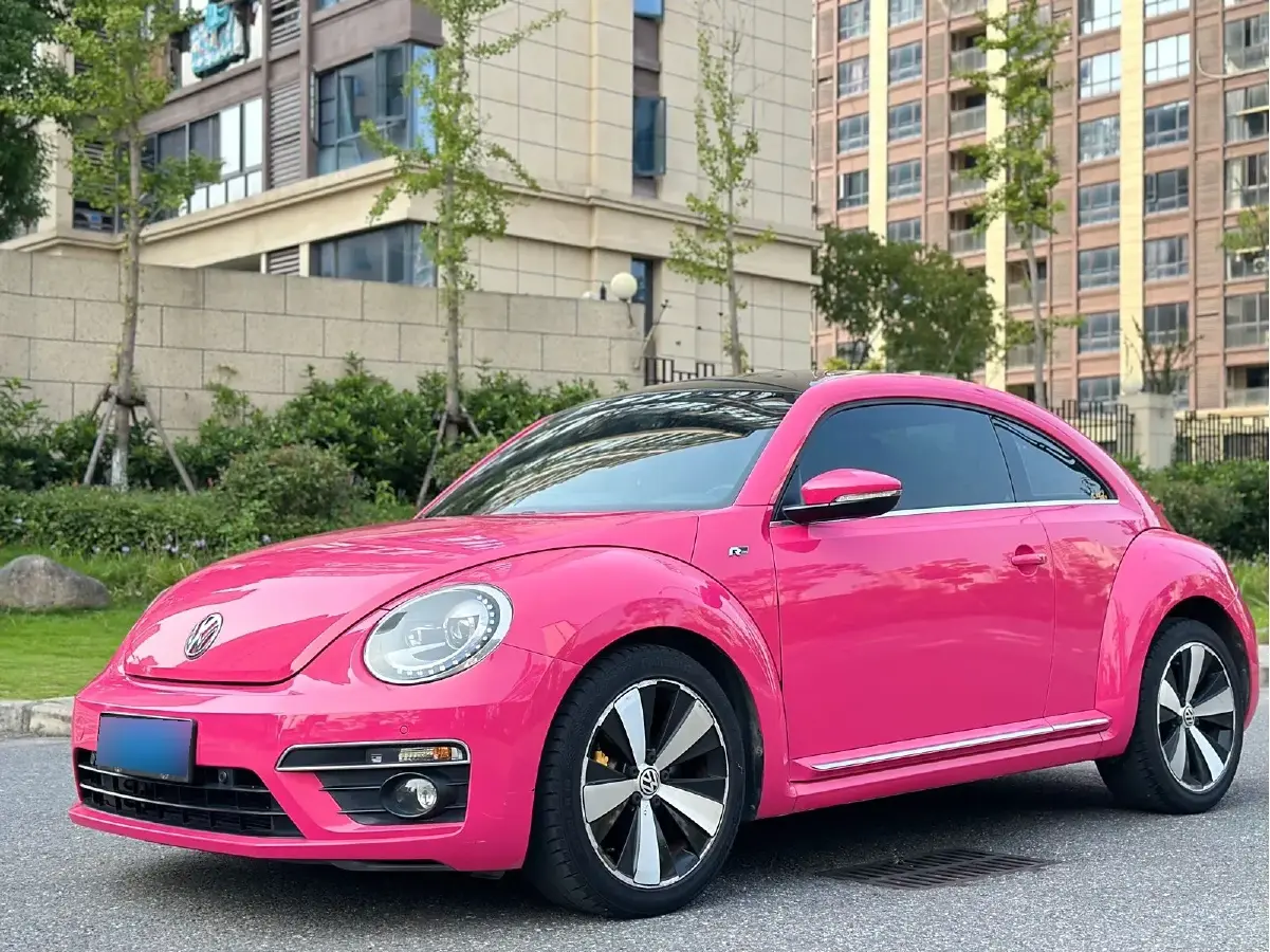 2013 Volkswagen Beetle 1.4T 160HP L4 7DCT