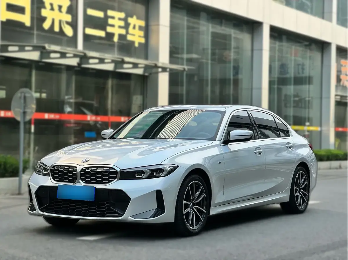 2023 BMW 3 Series 2.0T 184HP L4 8AT