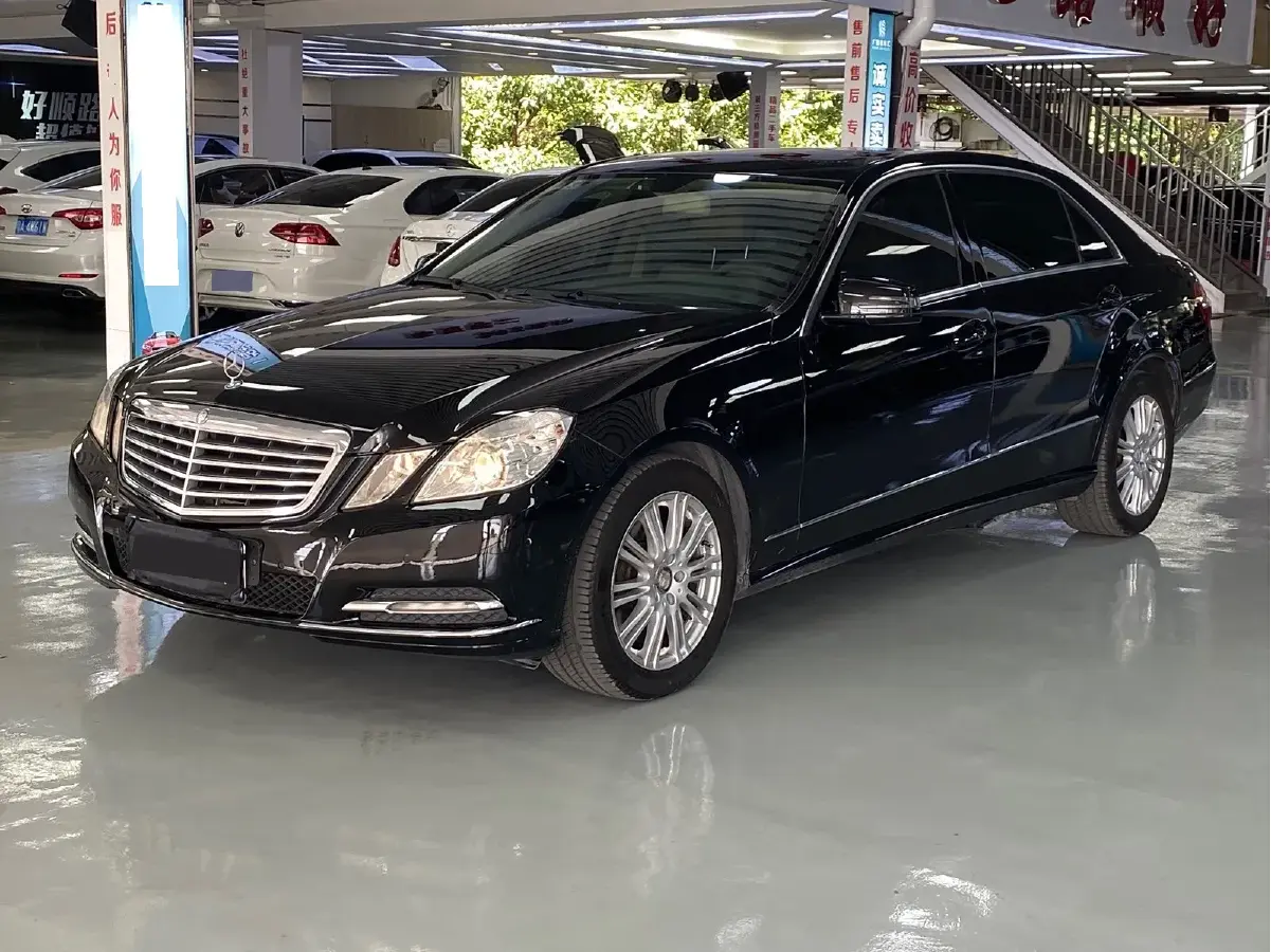 2013 Mercedes-Benz E Class 1.8T 204HP L4 7AT