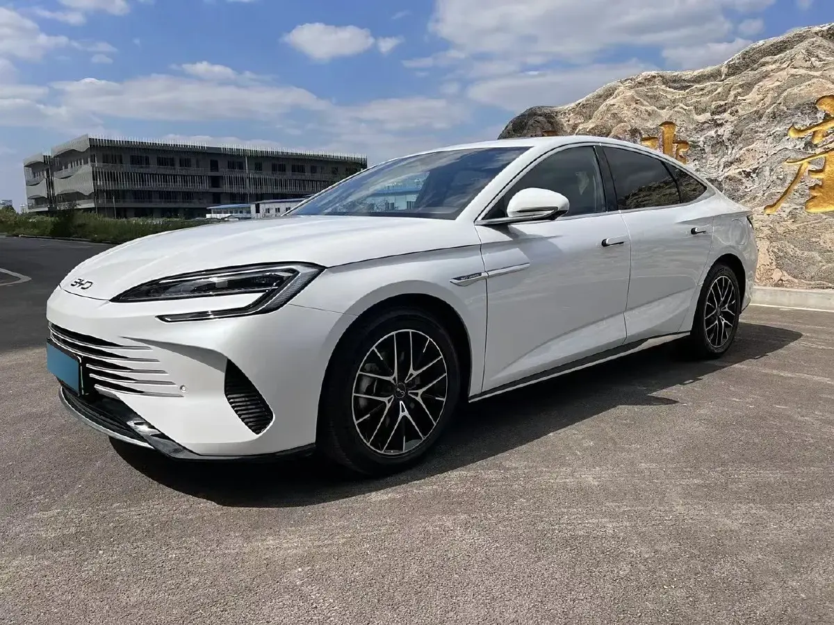 2023 BYD Seal 1.5L 110HP L4 E-CVT PHEV 17.6KWH