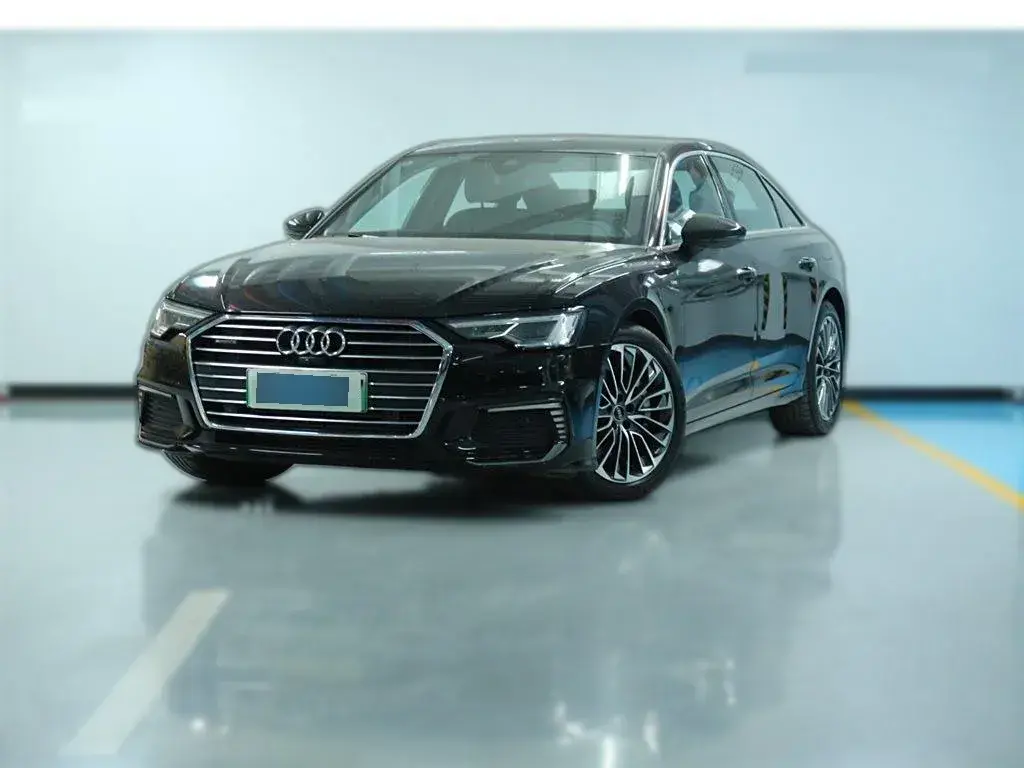 2020 Audi A6L 2.0T 252HP L4 7DCT PHEV 14.1KWH