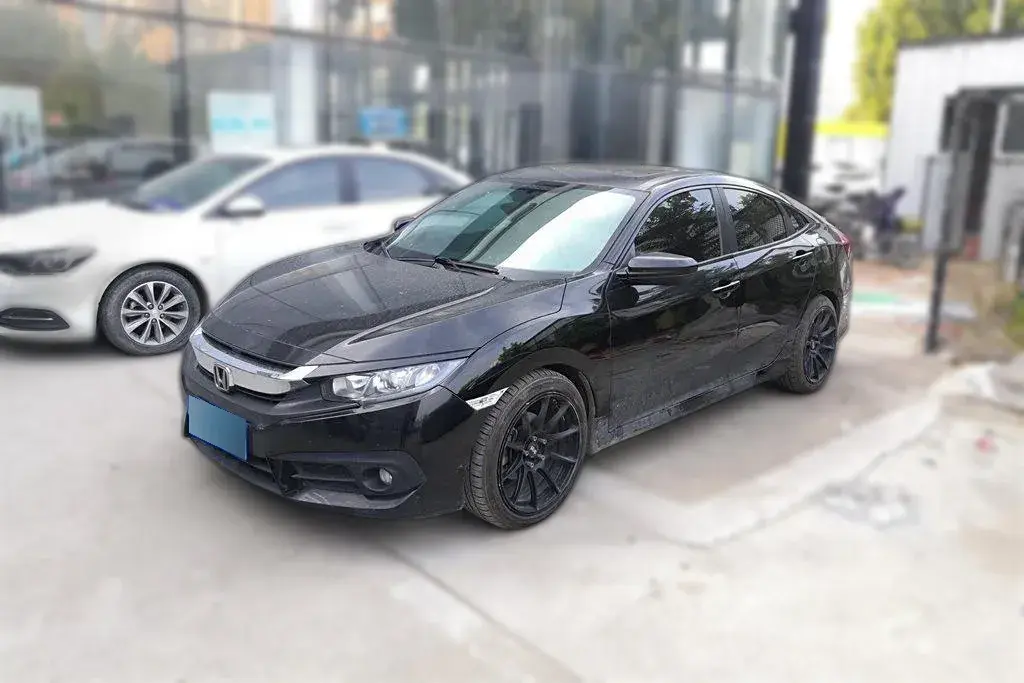 2016 Honda Civic 1.5T 177HP L4 CVT