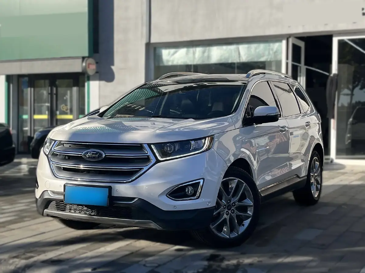 2016 Ford Edge 2.0T 245HP L4 6AT