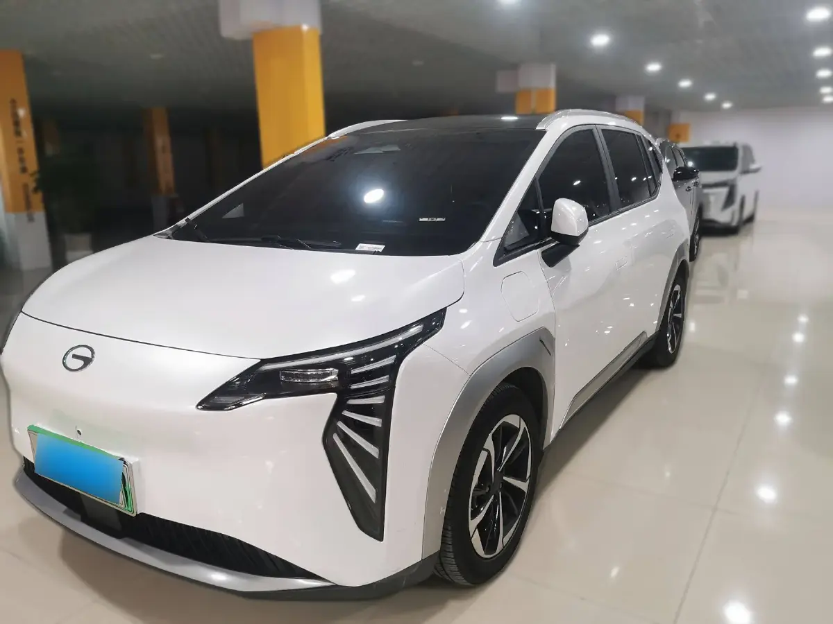 2023 Aion Y BEV 61.7KWH