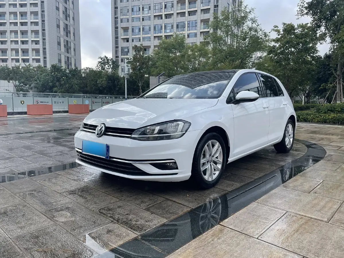2019 Volkswagen Golf 1.4T 150HP L4 7DCT