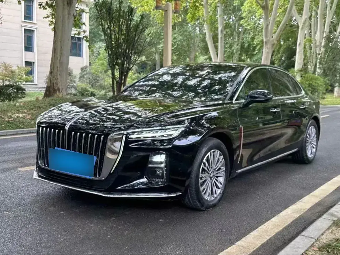 2023 HongQi H5 2.0T 224HP L4 8AT
