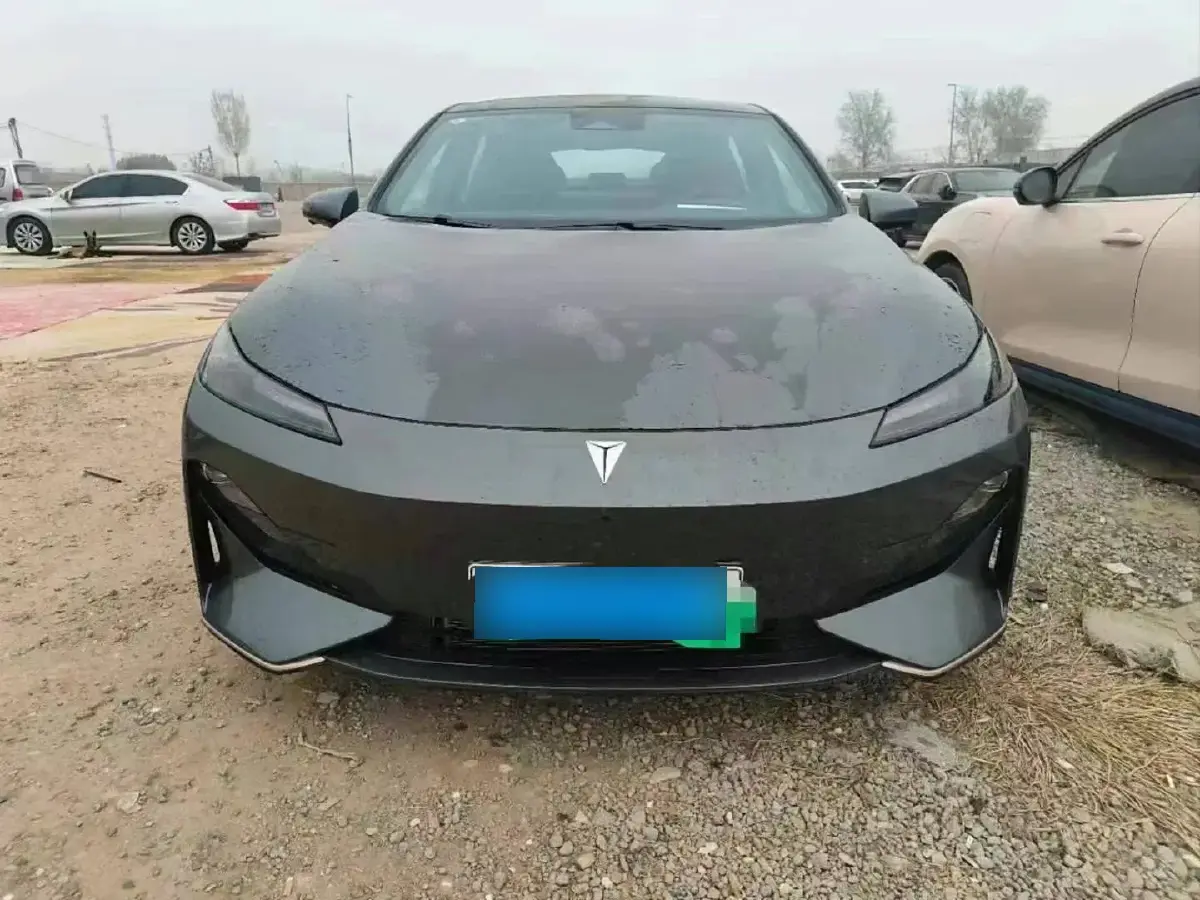 2023 Deepal SL03 1.5L 95HP L4 REEV 28.39KWH