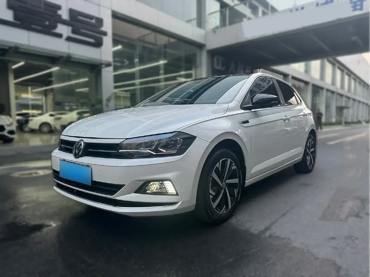 2019 Volkswagen Polo 1.5L 113HP L4 6AT