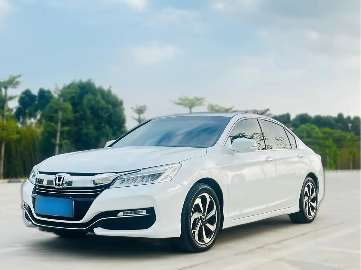 2016 Honda Accord 2.4L 186HP L4 CVT