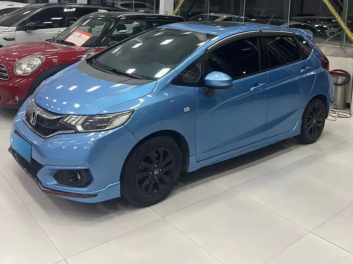 2018 Honda Fit 1.5L 131HP L4 CVT