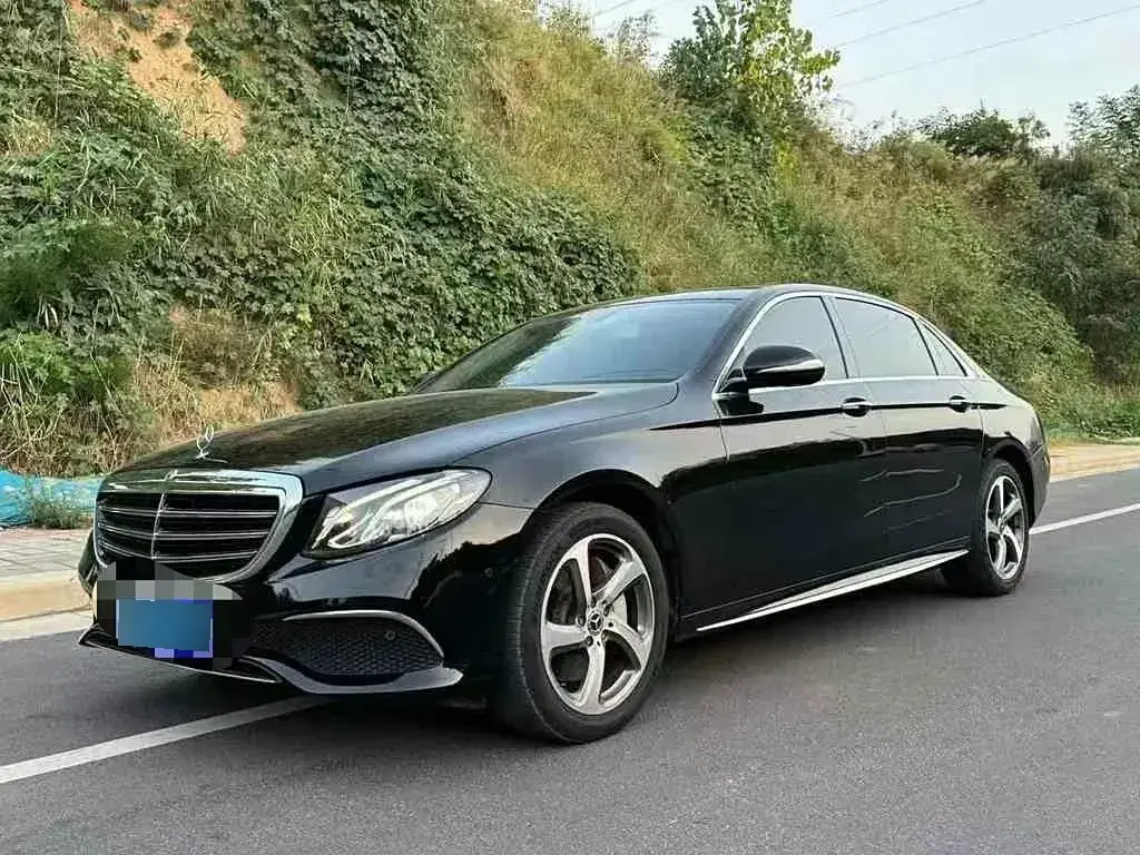 2018 Mercedes-Benz E Class 2.0T 245HP L4 9AT
