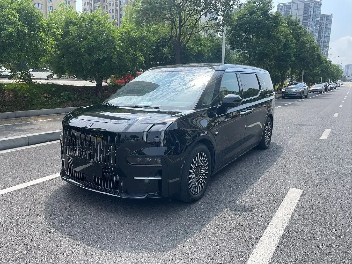 2022 Zeekr 009 BEV 116KWH