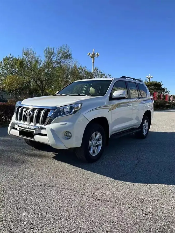 2014 Toyota Land Cruiser Prado 2.7L 163HP L4 4AT