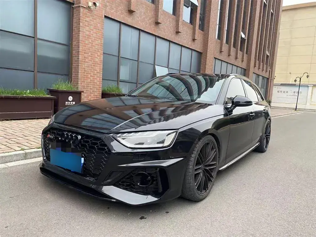 2020 Audi A4 2.0T 190HP L4 7DCT