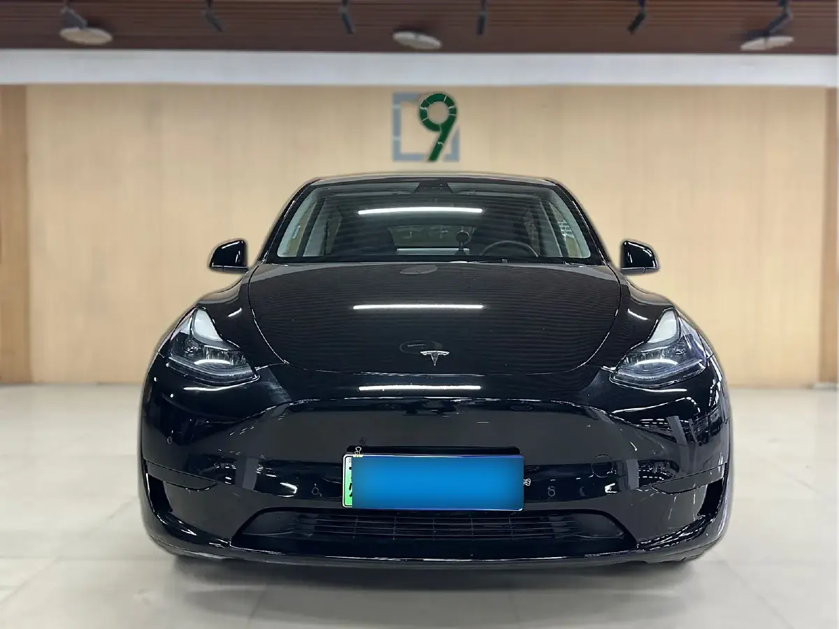 2022 Tesla Model Y BEV 60KWH