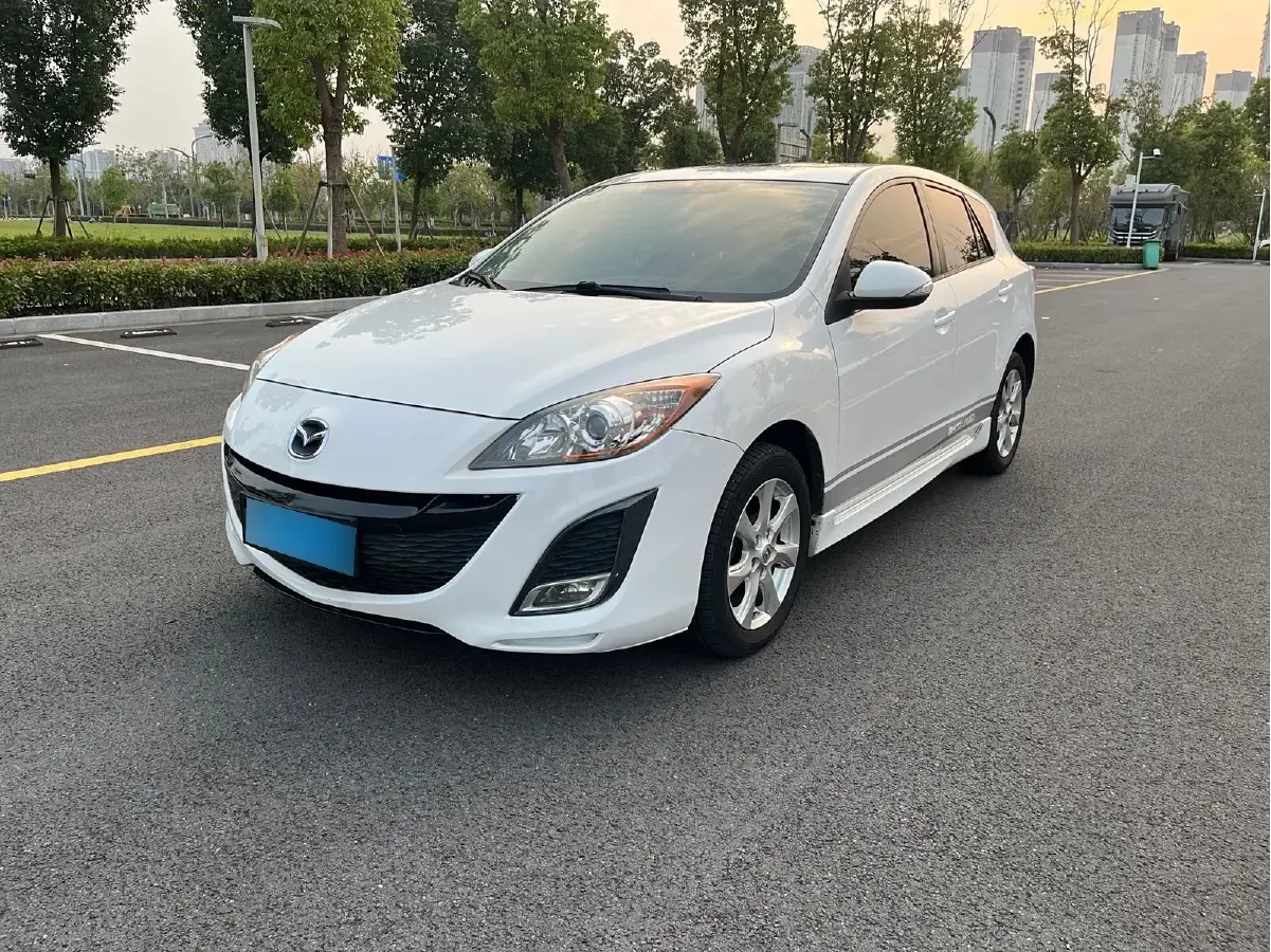 2012 Mazda 3 XingChi 2.0L 150HP L4 5AT