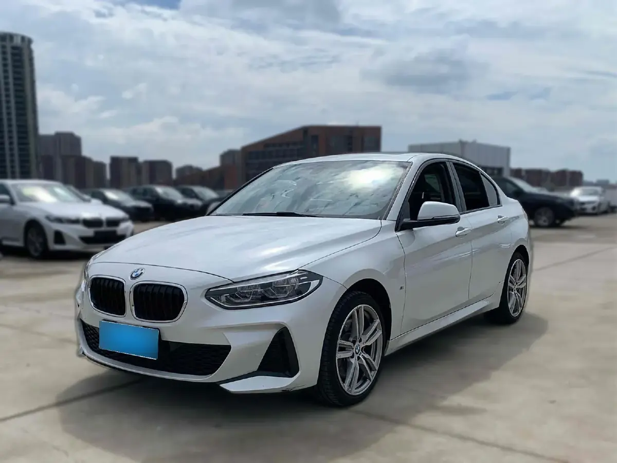 2020 BMW 1 Series 2.0T 192HP L4 7DCT